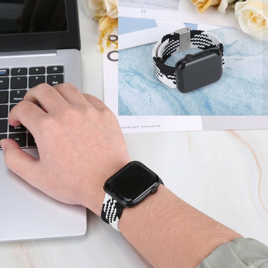 Geflochtenes Armband - Schwarz mit Wei&szlig; - Geeignet f&uuml;r Apple Watch 44mm / 45mm / 46mm / 49mm