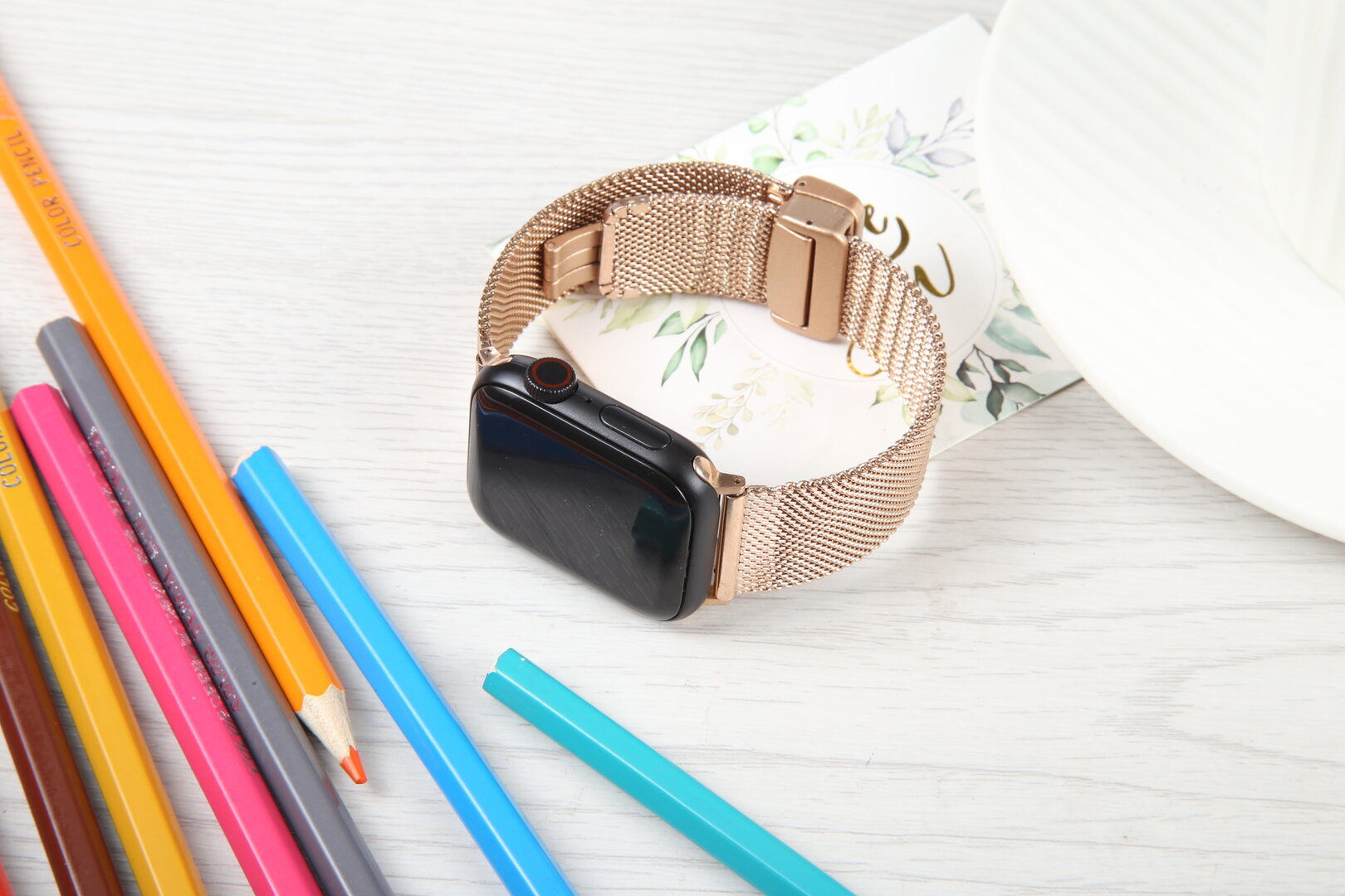 Milanaise-Armband mit faltbarem Magnetverschluss - Champagner Gold - Passend f&uuml;r Apple Watch 38mm / 40mm / 41mm / 42mm