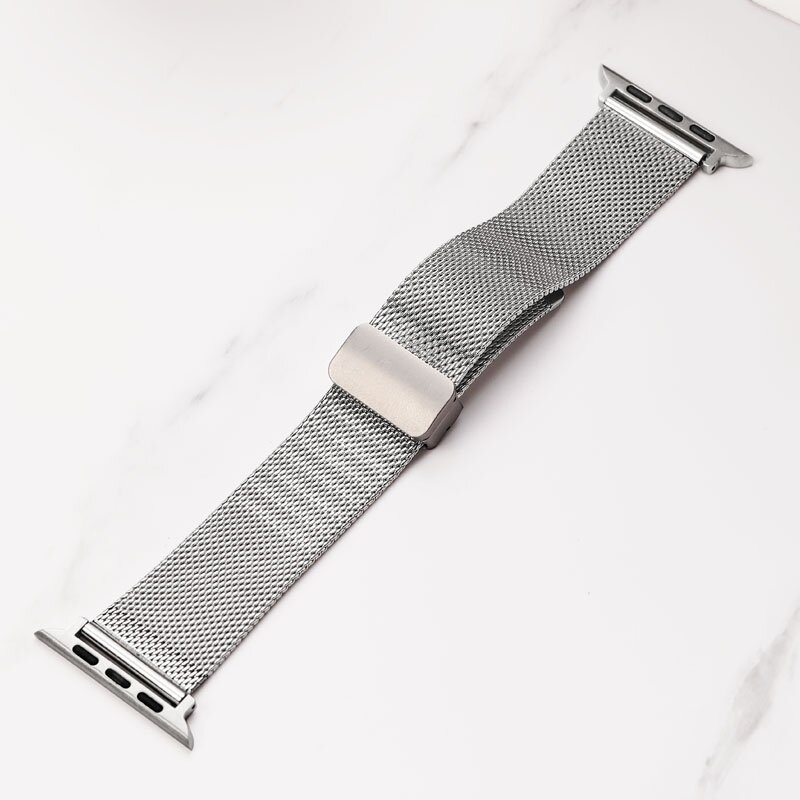 Milanaise-Armband mit faltbarem Magnetverschluss - Silber - Geeignet f&uuml;r Apple Watch 38mm / 40mm / 41mm / 42mm