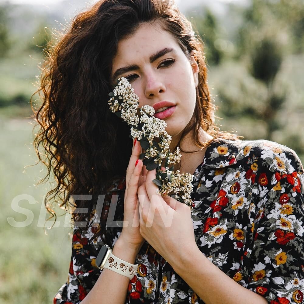 Silikonarmband mit Rosen - Wei&szlig; / Lila - Geeignet f&uuml;r Apple Watch 38mm / 40mm / 41mm