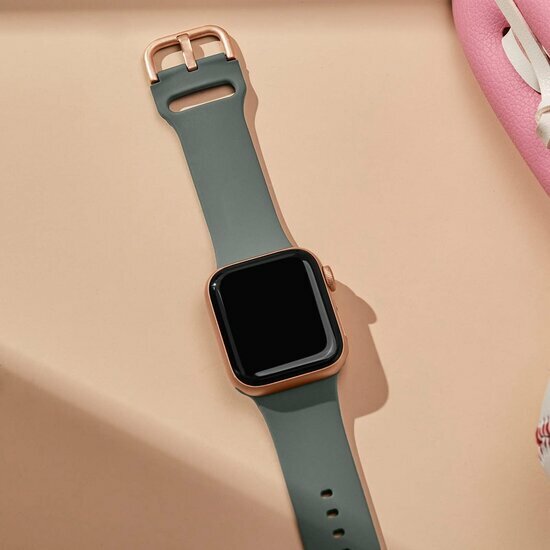 Weiches Silikonarmband mit Schnallenverschluss - Olivgr&uuml;n - Geeignet f&uuml;r Apple Watch 38mm / 40mm / 41mm / 42mm