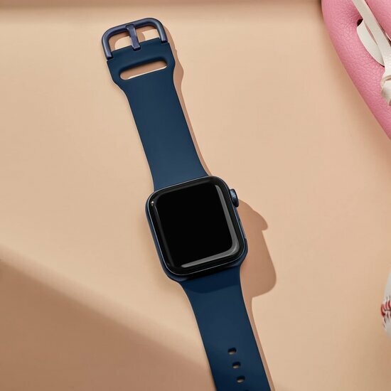 Weiches Silikonarmband mit Schnallenverschluss - Dunkelblau - Geeignet f&uuml;r Apple Watch 38mm / 40mm / 41mm / 42mm