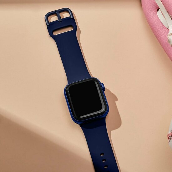 Weiches Silikonarmband mit Schnallenverschluss - Nachtblau - Geeignet f&uuml;r Apple Watch 38mm / 40mm / 41mm / 42mm