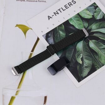 Fitbit Inspire 3 &ndash; Elastisches Solo Loop Nylonarmband - Schwarz