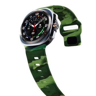 Wave Silikonarmband - Armee gr&uuml;n camouflage - Samsung Galaxy Watch Ultra 47mm