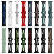 Sportarmband mit zus&auml;tzlicher Schlaufe - Wei&szlig; + Schwarz - Geeignet f&uuml;r Apple Watch 38mm / 40mm / 41mm / 42mm
