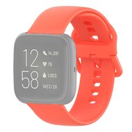Fitbit Versa 1 / 2 &amp; Lite Silikon-Sportband mit Schnallenverschluss - Coral Orange - Gr&ouml;&szlig;e: Small