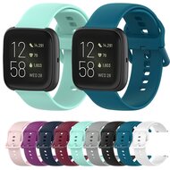 Fitbit Versa 1 / 2 &amp; Lite Silikon-Sportband mit Schnallenverschluss - Grau - Gr&ouml;&szlig;e: Klein