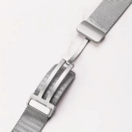 Milanaise-Armband mit faltbarem Magnetverschluss - Silber - Geeignet f&uuml;r Apple Watch 38mm / 40mm / 41mm / 42mm