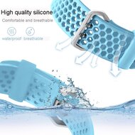 Armband mit L&ouml;chern - Hellblau - Geeignet f&uuml;r Apple Watch 44mm / 45mm / 46mm / 49mm