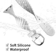 Silikonarmband &#039;Twist&#039; - Wei&szlig; - Geeignet f&uuml;r Apple Watch 44mm / 45mm / 46mm / 49mm