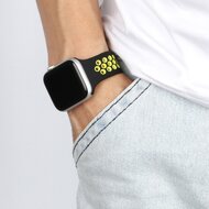 Solo Loop Sportband - Gr&ouml;&szlig;e: M - Schwarz + Gelb - Geeignet f&uuml;r Apple Watch 38mm / 40mm / 41mm / 42mm