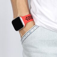 Solo Loop Sportband - Gr&ouml;&szlig;e: L - Rot + Schwarz - Geeignet f&uuml;r Apple Watch 44mm / 45mm / 46mm / 49mm