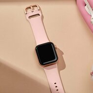 Weiches Silikonarmband mit Schnallenverschluss - Pink - Geeignet f&uuml;r Apple Watch 38mm / 40mm / 41mm / 42mm