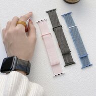 Nylon Sport Looparmband - Wei&szlig; - Extra starker Klettverschluss - Geeignet f&uuml;r Apple Watch 38mm / 40mm / 41mm