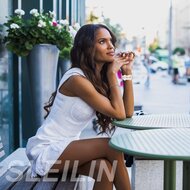 Silikonarmband mit Rosen - Starlight / Braun - Passend f&uuml;r Apple Watch 44mm / 45mm / 46mm / 49mm