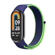 Sport Loop Nylon armband - Dunkelblau mit Gr&uuml;n - Xiaomi Smart Band 8 &amp; 9