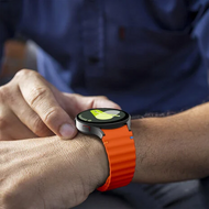 Wave Sportarmband mit Druckknopf - Gr&ouml;&szlig;e: M/L - Orange - Samsung Galaxy Watch 6 Classic - 47mm &amp; 43mm