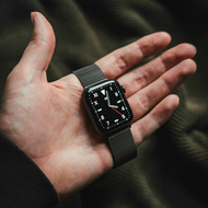 Milanaise-Edelstahlarmband - Schwarz - Geeignet f&uuml;r Apple Watch 38mm / 40mm / 41mm / 42mm