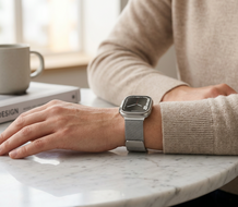 Milanaise Band - Polarstern / Starlight - Extra starker Magnet - Geeignet f&uuml;r Apple Watch 44mm / 45mm / 46mm / 49mm