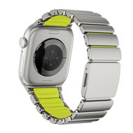Premium-Edelstahl-/Silikonarmband - Titan mit Gr&uuml;n - Geeignet f&uuml;r Apple Watch 44mm / 45mm / 46mm / 49mm