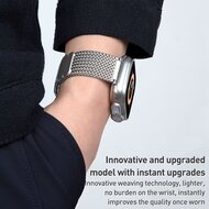 Luxuri&ouml;ses magnetisches Edelstahlband - Schwarz - Geeignet f&uuml;r Apple Watch 44mm / 45mm / 46mm / 49mm