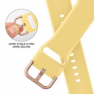 Weiches Silikonarmband mit Schnallenverschluss - Cappuccino - Geeignet f&uuml;r Apple Watch 38mm / 40mm / 41mm / 42mm